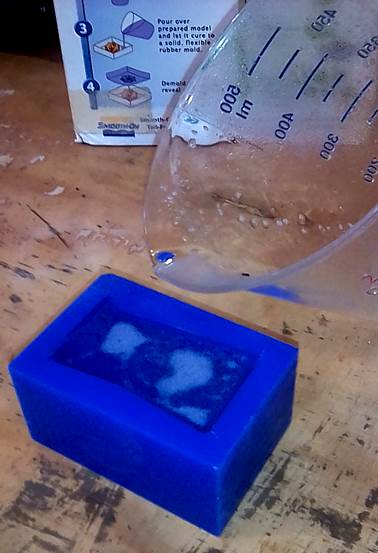 Descripción: C:\Users\Rafael\Documents\Fab-Lab\Fab_Academy\02_Documentation\Week10_MoldingAndCasting\IMG_20180329_095143.jpg