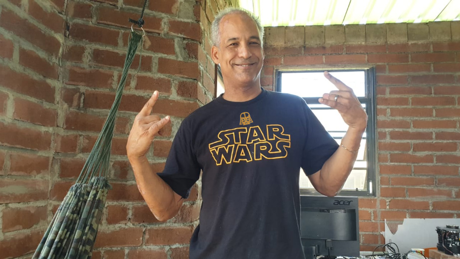 Embroidery wire setup