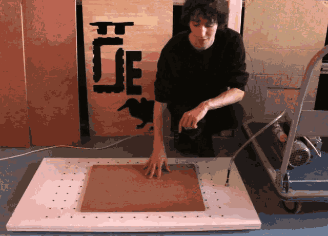 Vacuum table Vacuum table