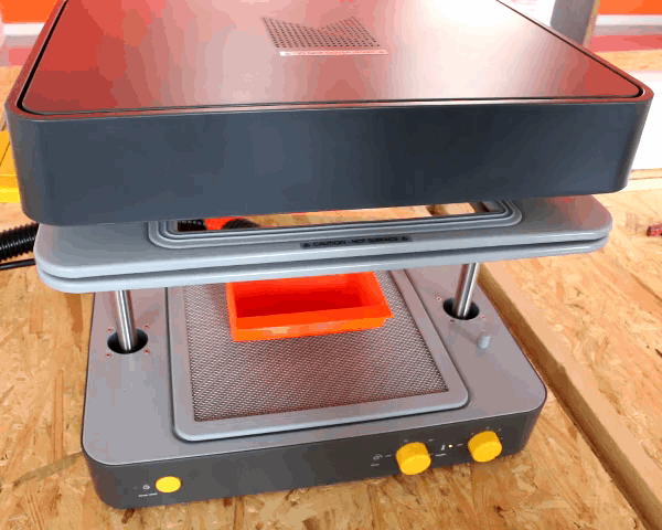 Vacuum thermoforming Vacuum thermoforming