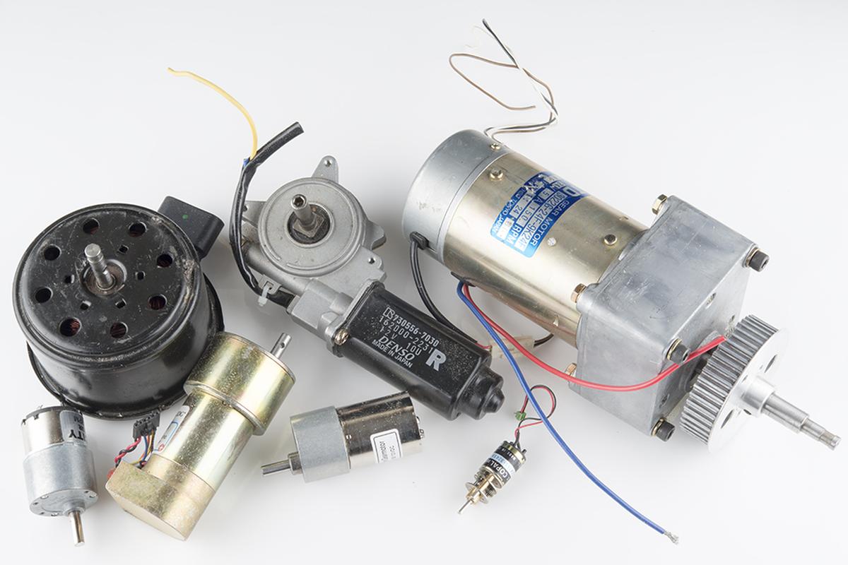 DC brush motor