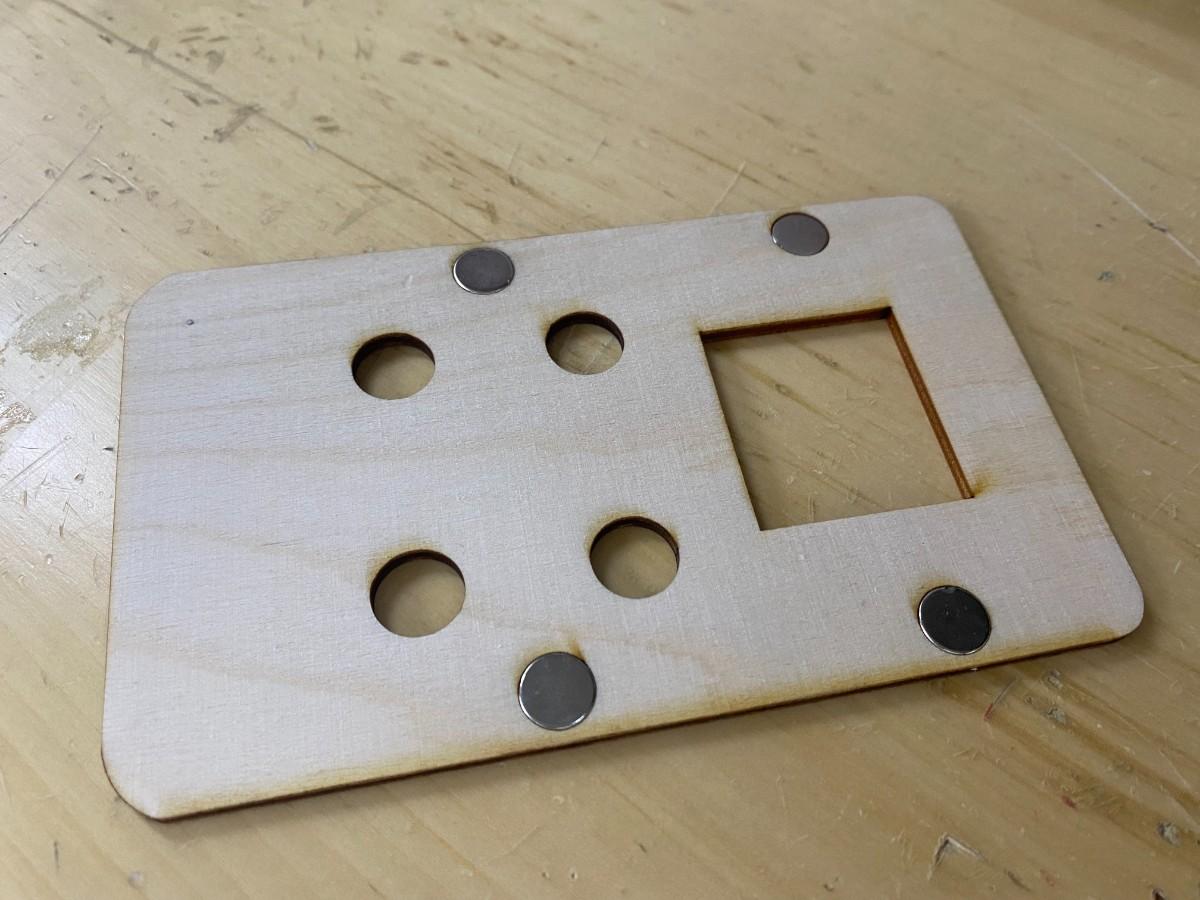 Laser-cut top cover